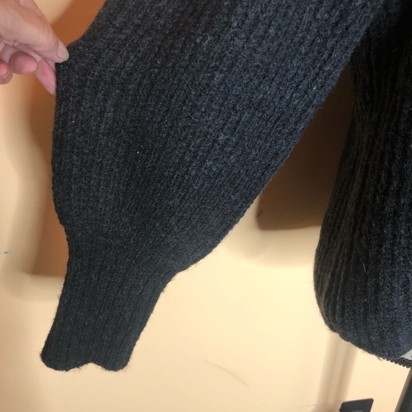 💚Universal Threads sweater - Picture 5 of 8